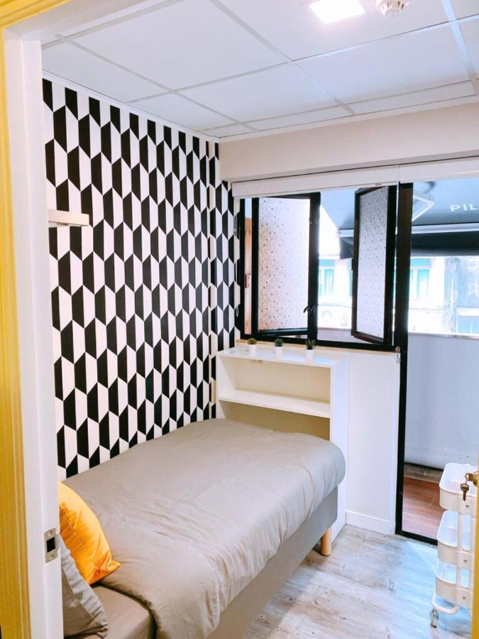Pillows Coliving Гонконг Экстерьер фото