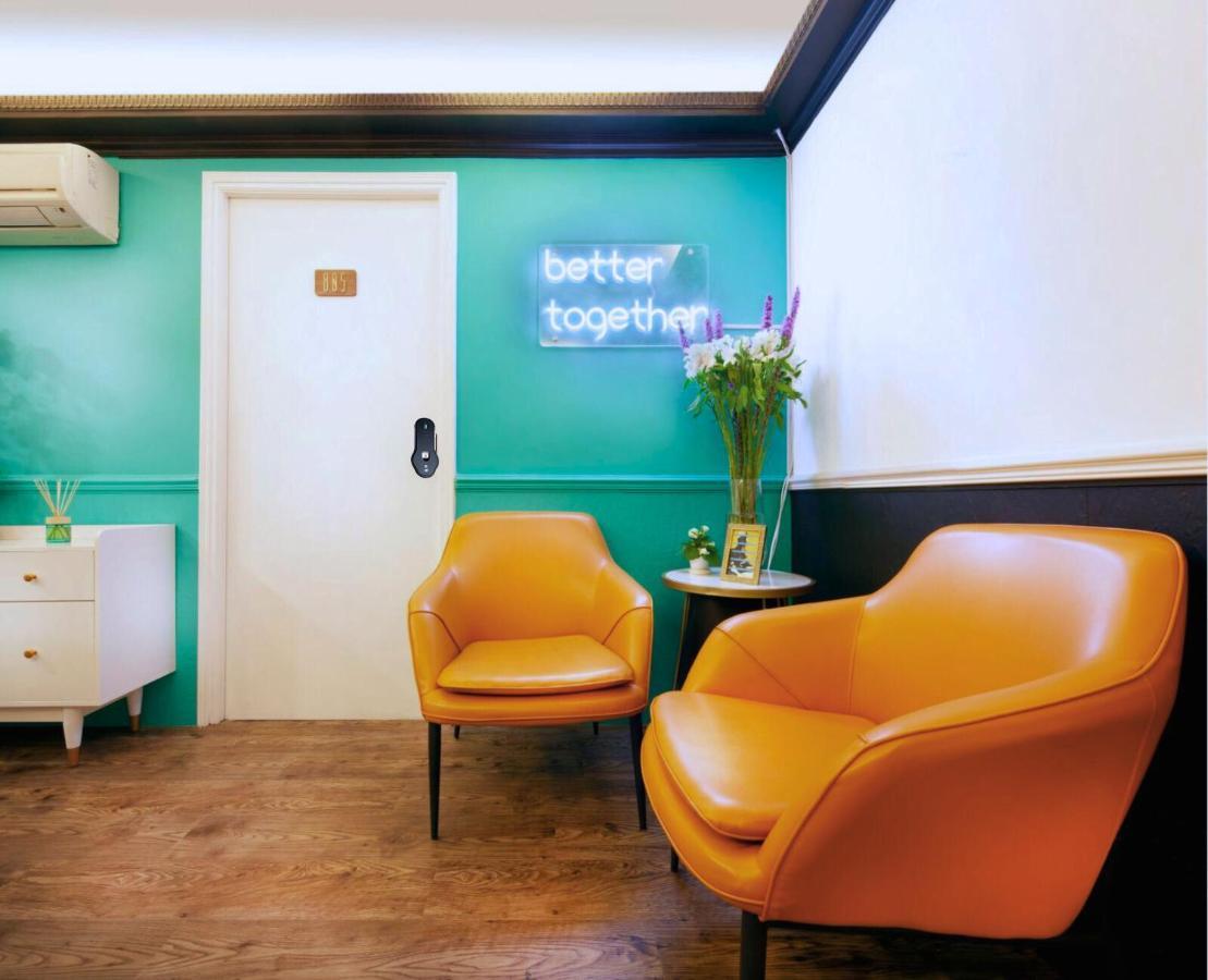 Pillows Coliving Гонконг Экстерьер фото