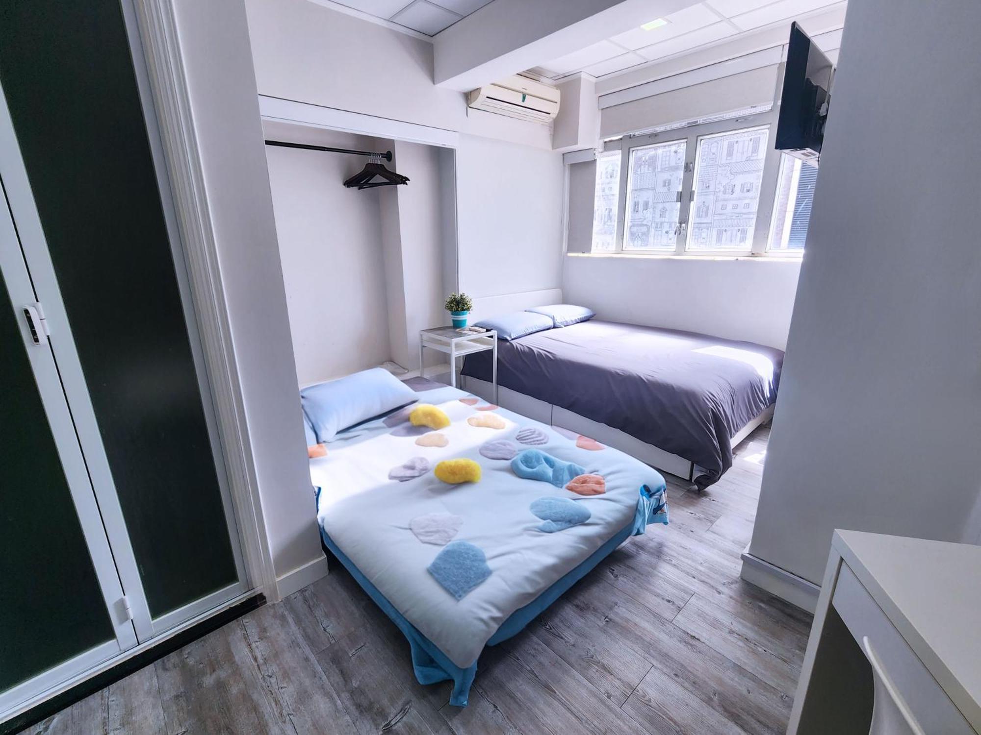 Pillows Coliving Гонконг Экстерьер фото