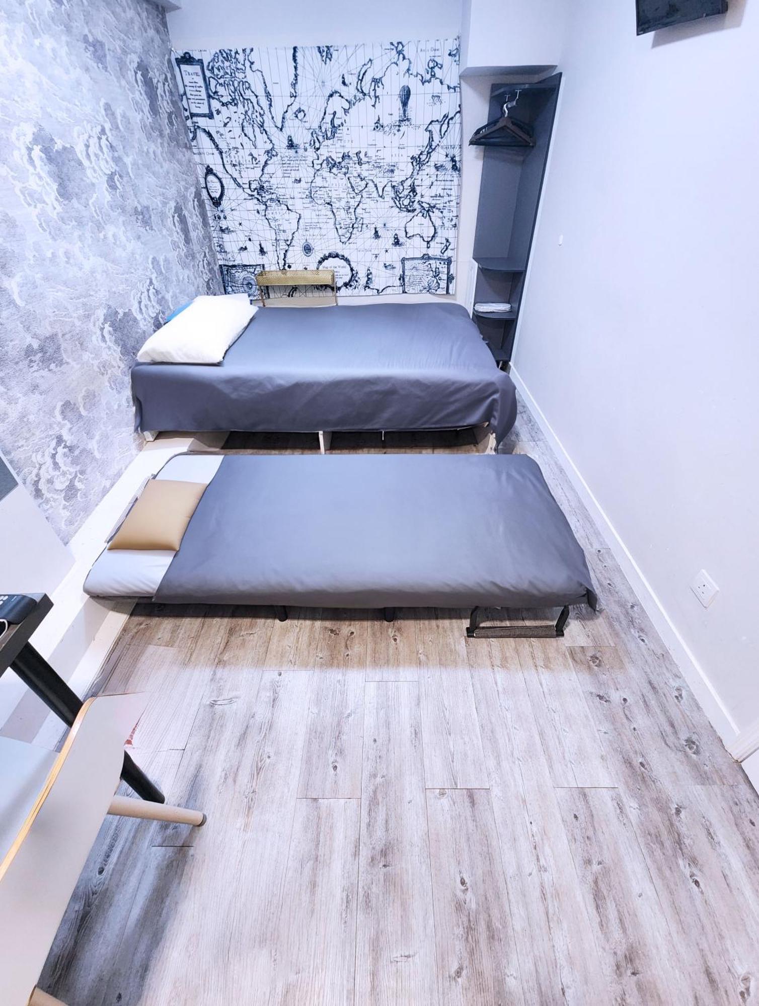 Pillows Coliving Гонконг Экстерьер фото